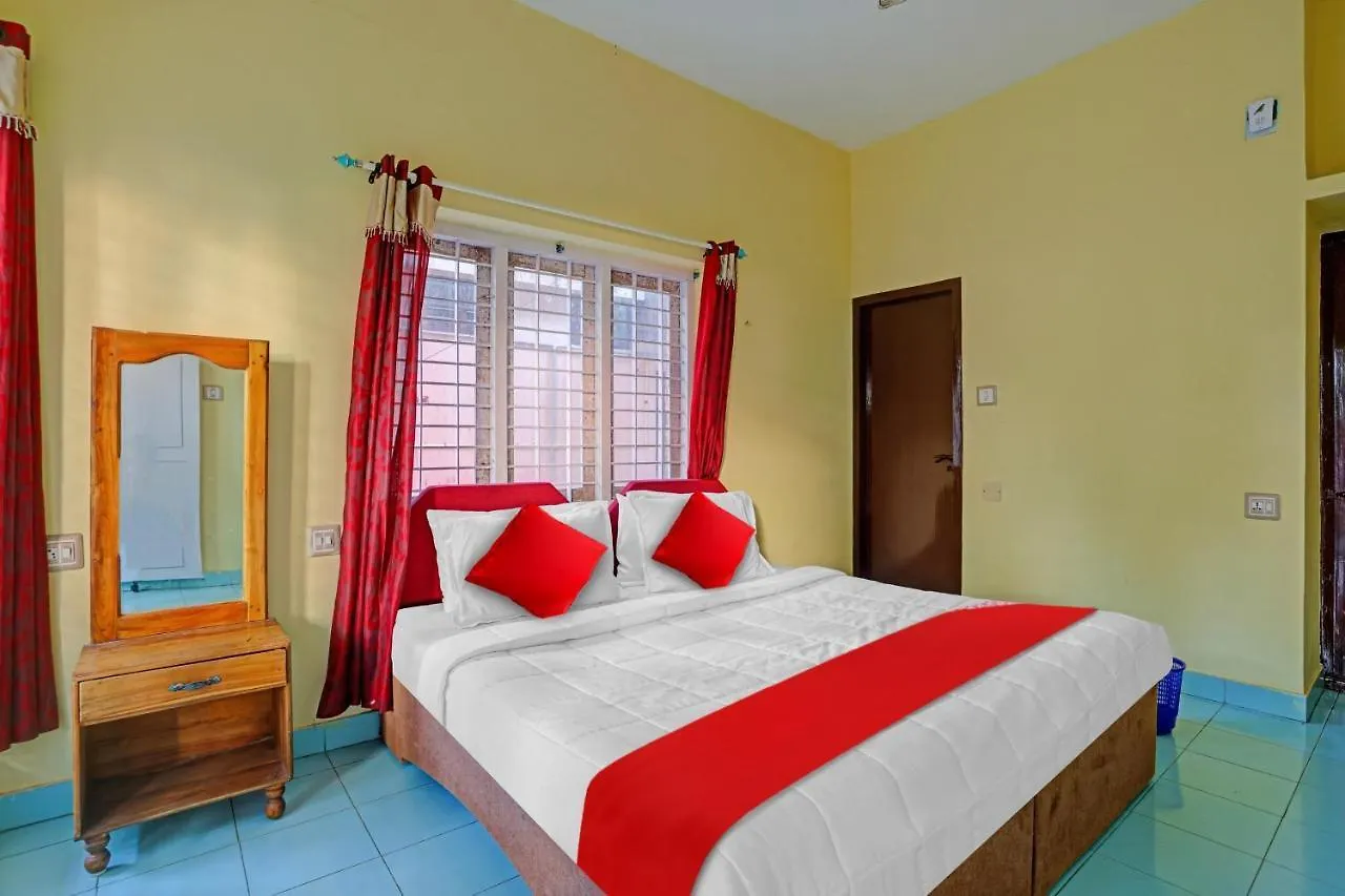 Oyo Flagship Sea Side Ayurvedic Beach Resort Kovalam