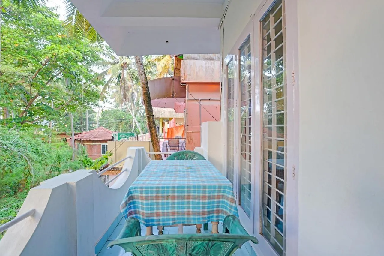 Oyo Flagship Sea Side Ayurvedic Beach Resort Kovalam Indie